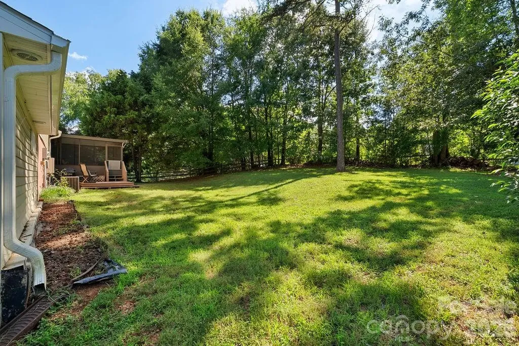 7132 Clear Crossing Lane Charlotte NC 28227