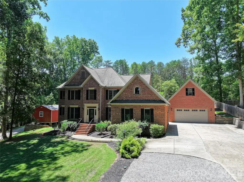 623 Normandy Road Mooresville NC 28117