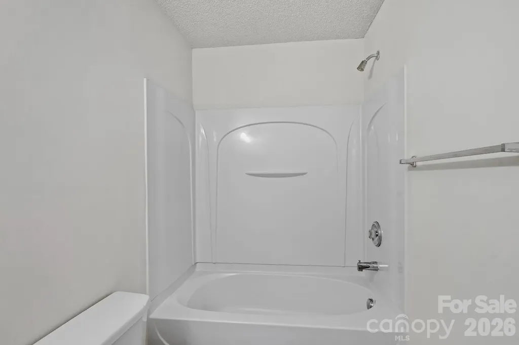 10822 Holly Ridge Boulevard Charlotte NC 28216