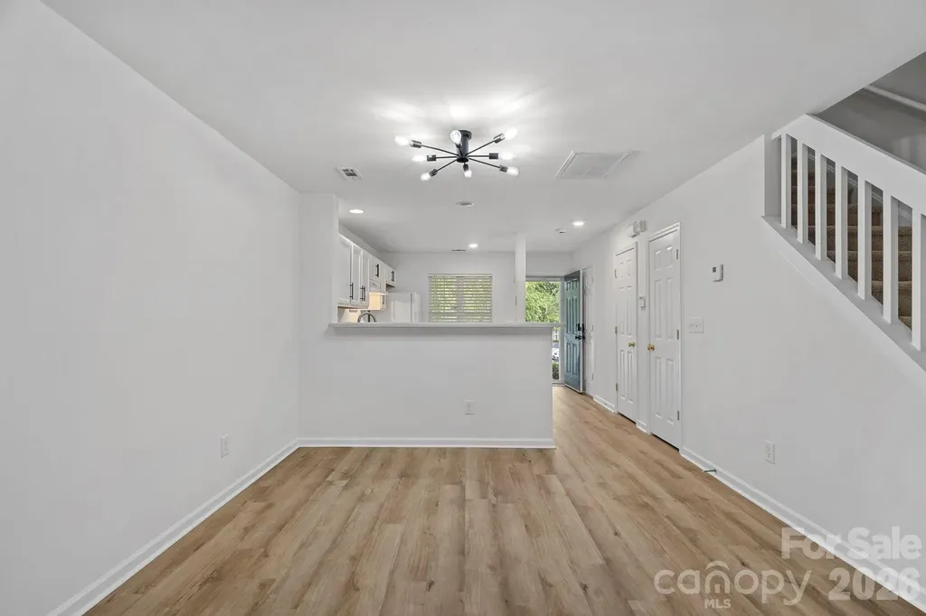 10822 Holly Ridge Boulevard Charlotte NC 28216