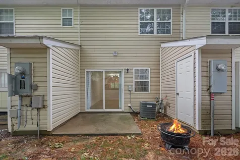 10822 Holly Ridge Boulevard Charlotte NC 28216