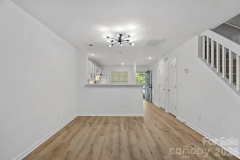 10822 Holly Ridge Boulevard Charlotte NC 28216
