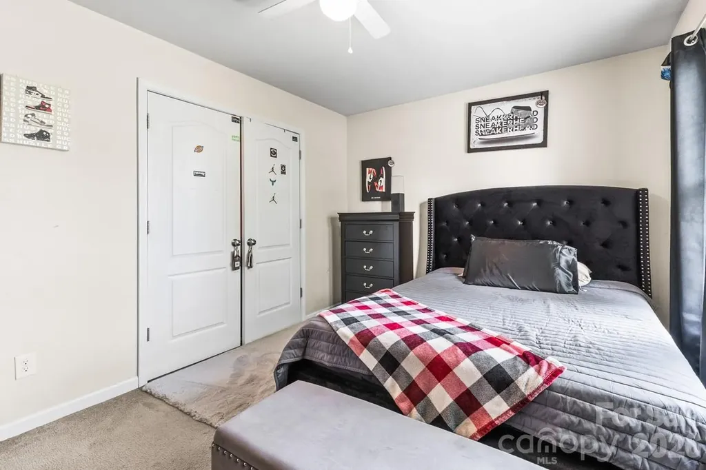 9224 Carrot Patch Drive Charlotte NC 28216