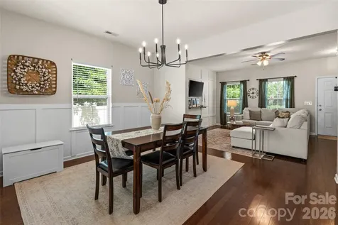 7102 Mclothian Lane Huntersville NC 28078