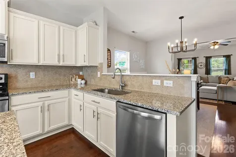 7102 Mclothian Lane Huntersville NC 28078