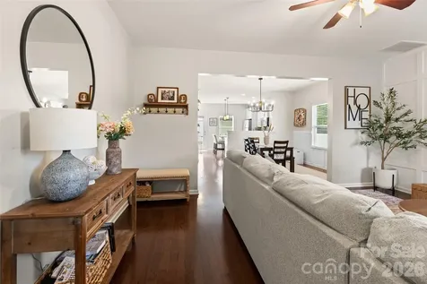 7102 Mclothian Lane Huntersville NC 28078