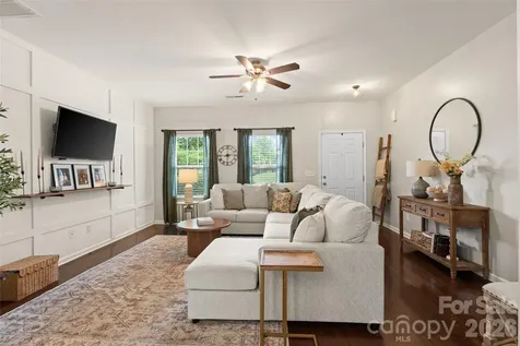 7102 Mclothian Lane Huntersville NC 28078