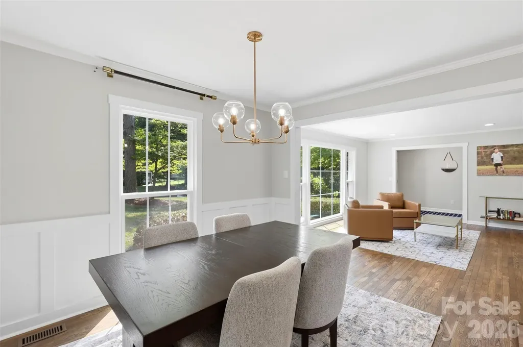 8115 Knollbrook Drive Charlotte NC 28270