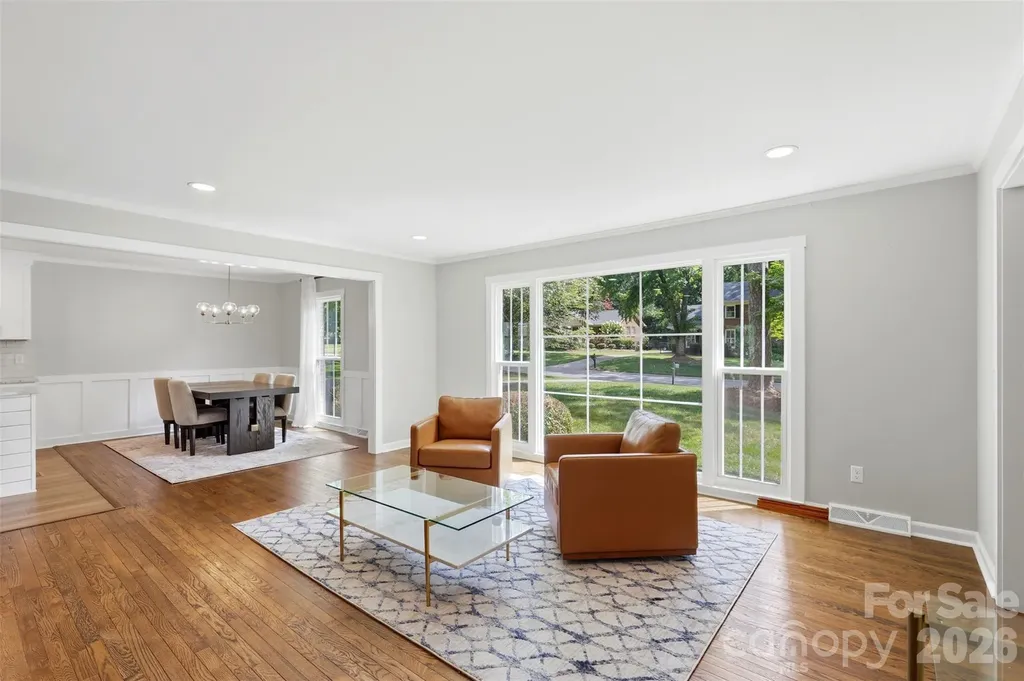 8115 Knollbrook Drive Charlotte NC 28270