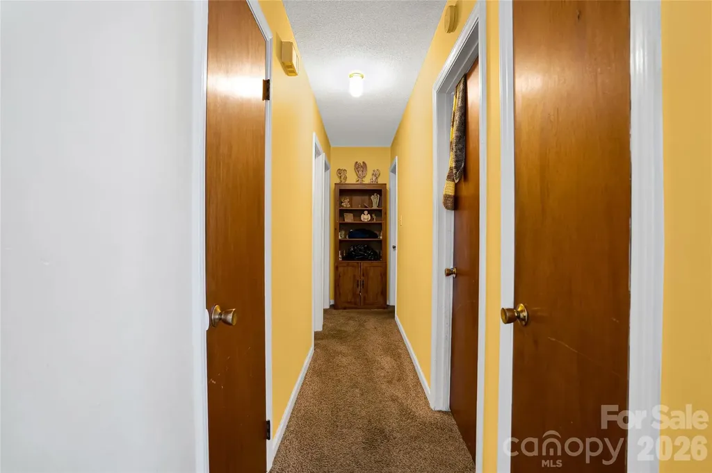 308 S Pine Street Dallas NC 28034