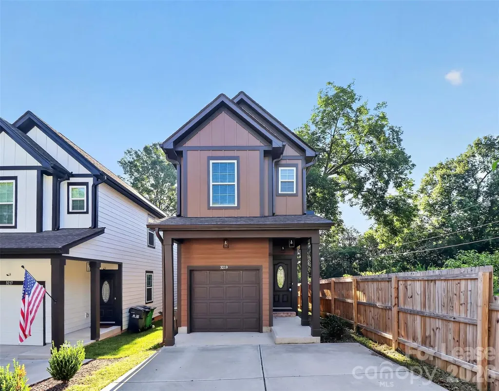 3219 Ross Avenue Charlotte NC 28208