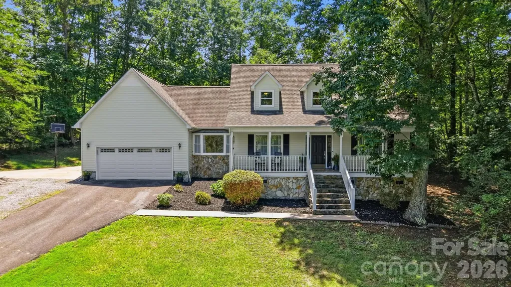 131 Fox Runn Drive Granite Falls NC 28630