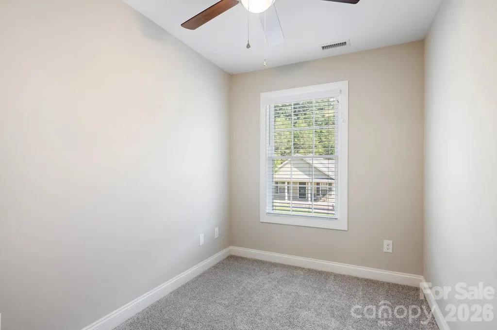 3939 Newhall Drive Hickory NC 28601