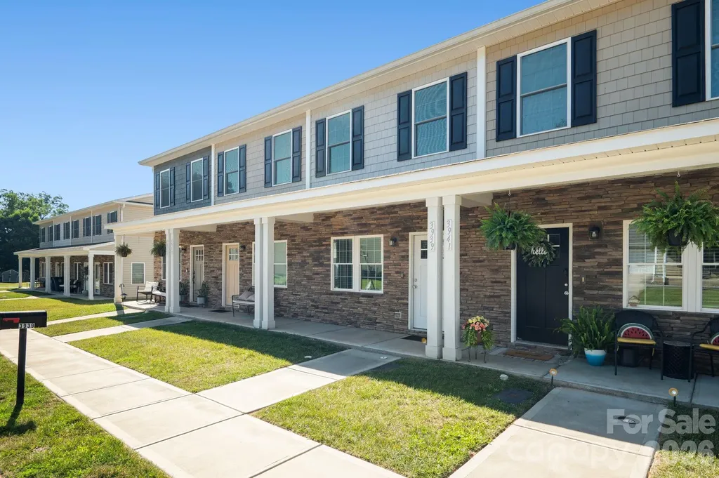 3939 Newhall Drive Hickory NC 28601
