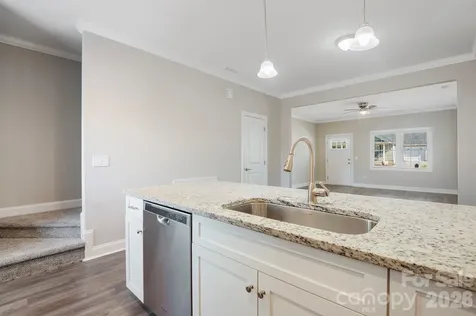 3939 Newhall Drive Hickory NC 28601