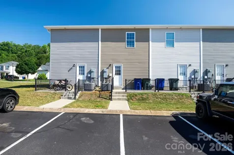 3939 Newhall Drive Hickory NC 28601