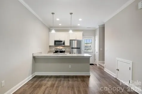 3939 Newhall Drive Hickory NC 28601