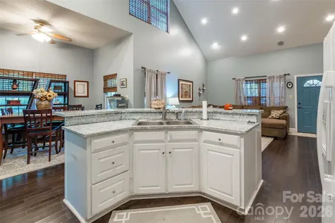 880 Columbia Road Chester SC 29706