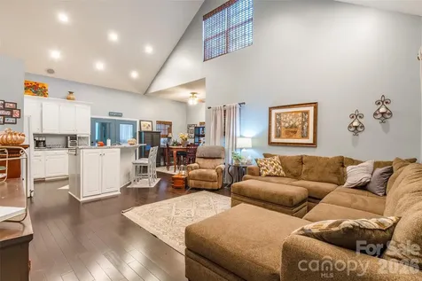 880 Columbia Road Chester SC 29706