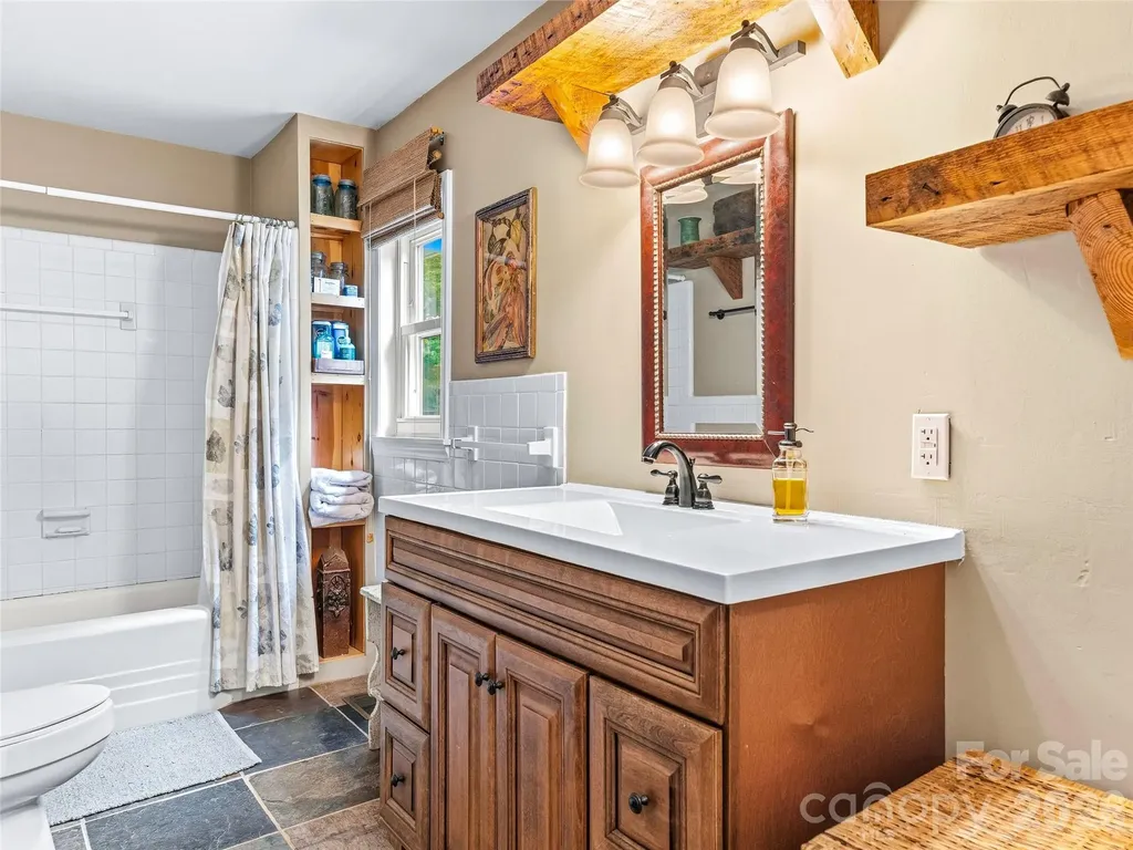 57 Langwell Avenue Asheville NC 28806
