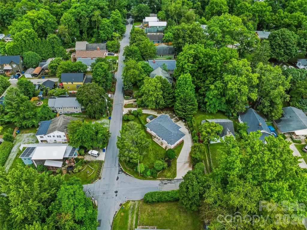57 Langwell Avenue Asheville NC 28806