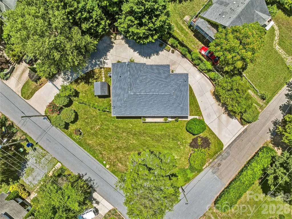 57 Langwell Avenue Asheville NC 28806