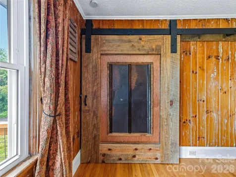 57 Langwell Avenue Asheville NC 28806