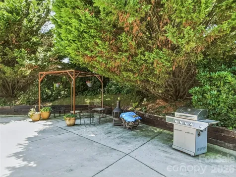 57 Langwell Avenue Asheville NC 28806