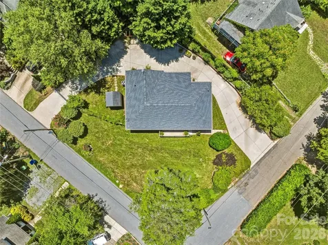 57 Langwell Avenue Asheville NC 28806