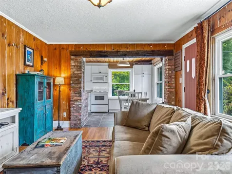 57 Langwell Avenue Asheville NC 28806