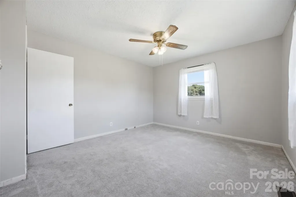 1515 Dallas Cherryville Highway Dallas NC 28034