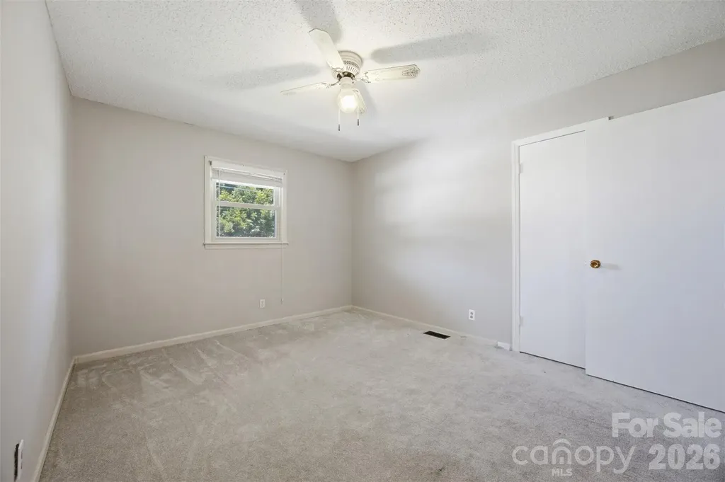 1515 Dallas Cherryville Highway Dallas NC 28034