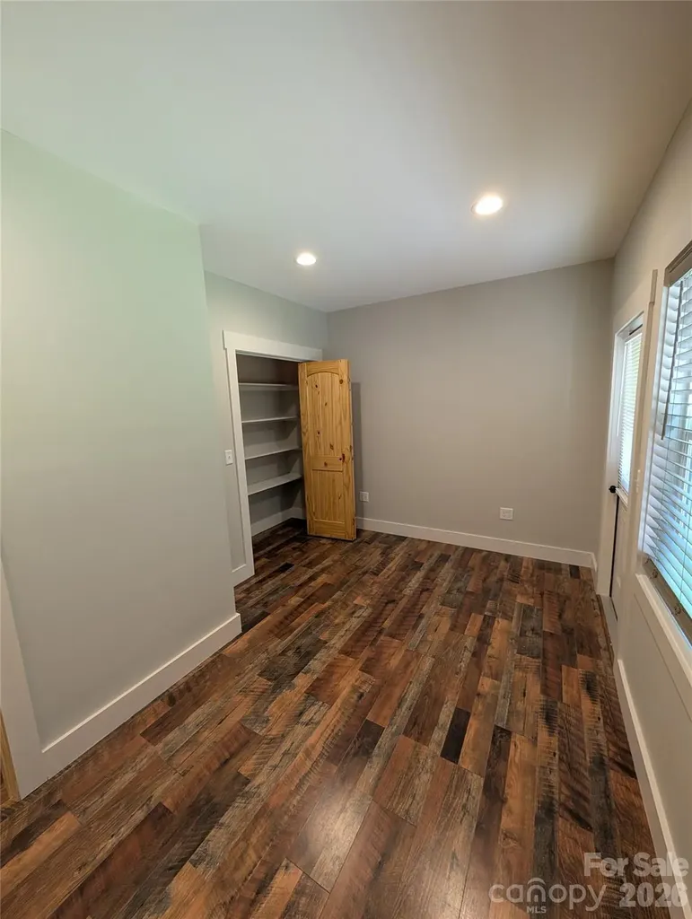522 Brandon Road Black Mountain NC 28711