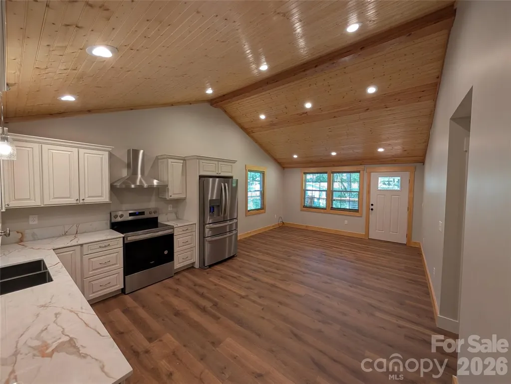 522 Brandon Road Black Mountain NC 28711