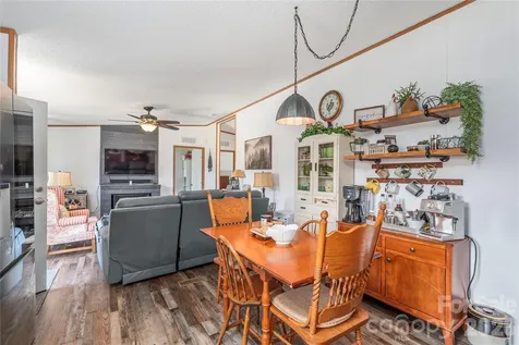 40 Farmstead Road Leicester NC 28748