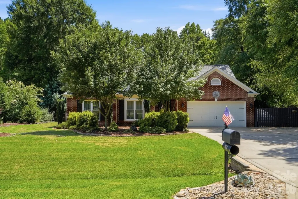 7254 Pine Ridge Drive Denver NC 28037