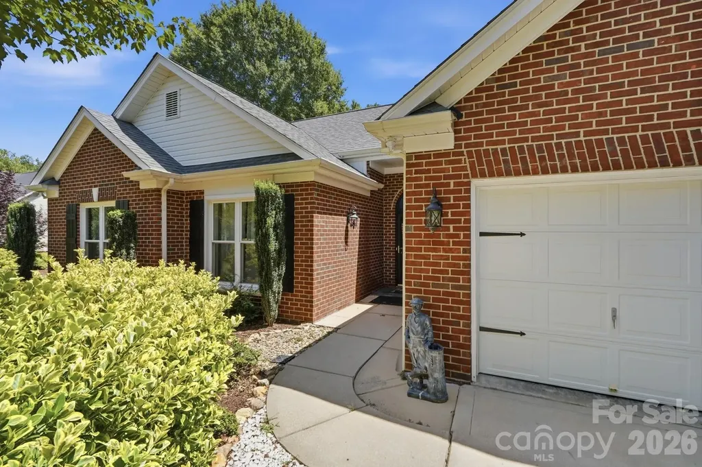 7254 Pine Ridge Drive Denver NC 28037