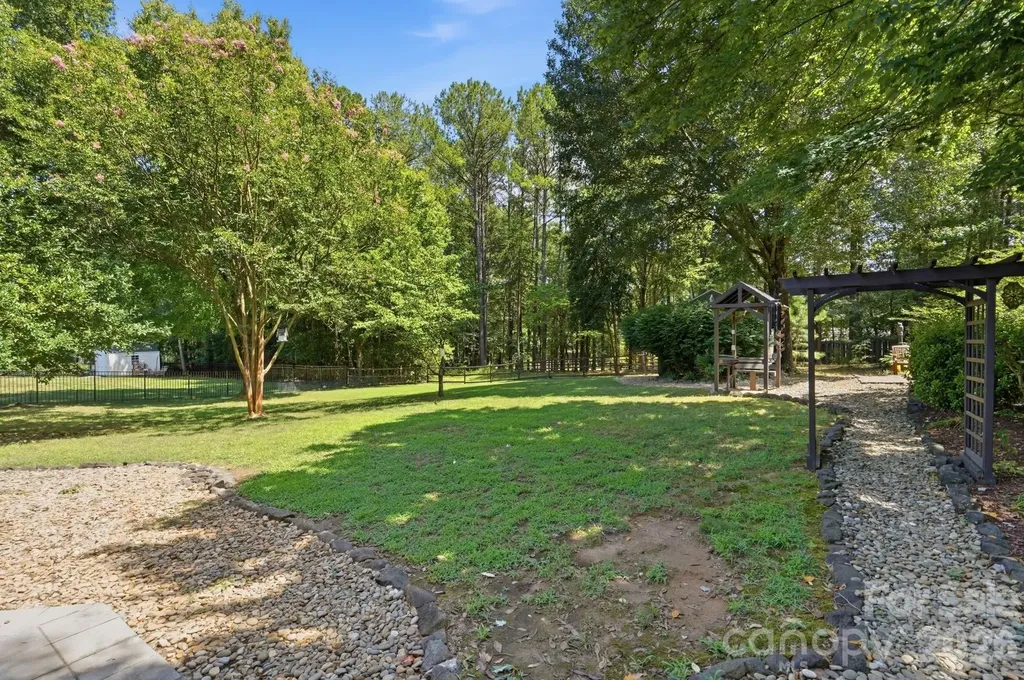 7254 Pine Ridge Drive Denver NC 28037