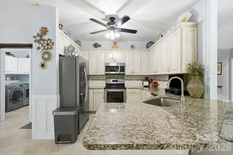 7254 Pine Ridge Drive Denver NC 28037