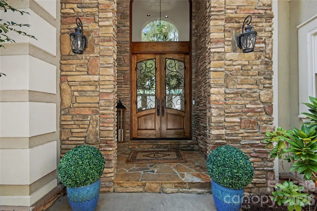 21300 Blakely Shores Drive Cornelius NC 28031