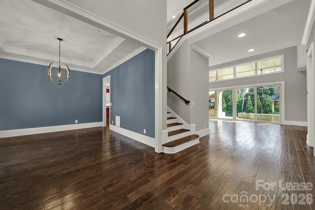 2011 Sharon Avenue Charlotte NC 28211