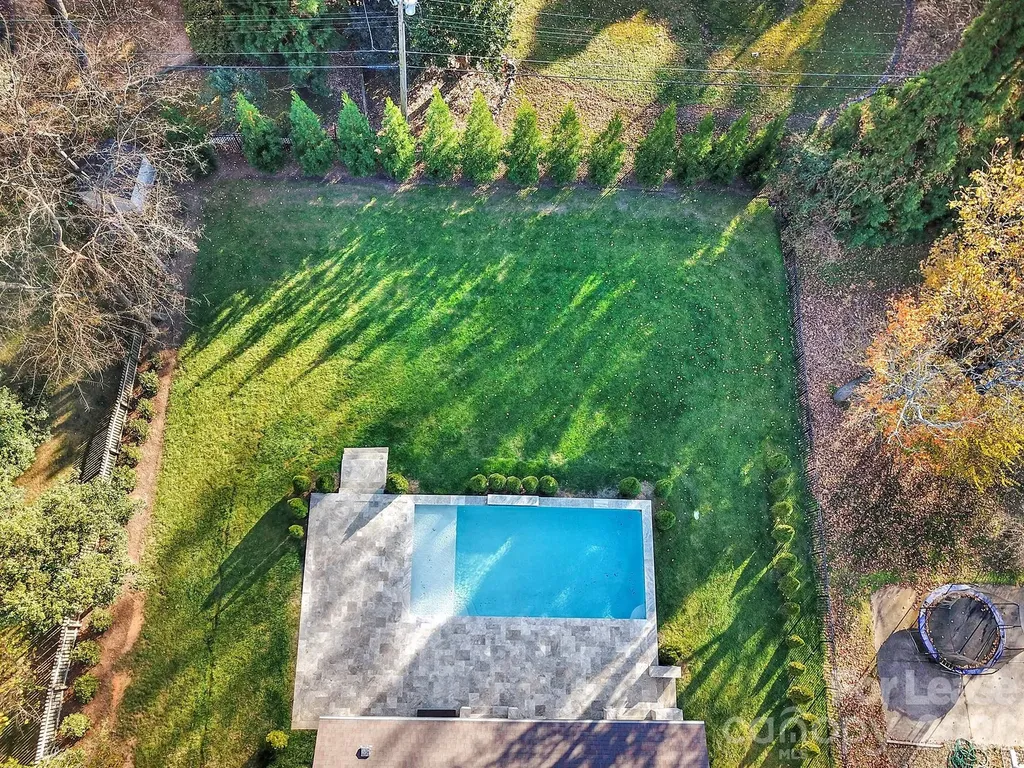 2011 Sharon Avenue Charlotte NC 28211
