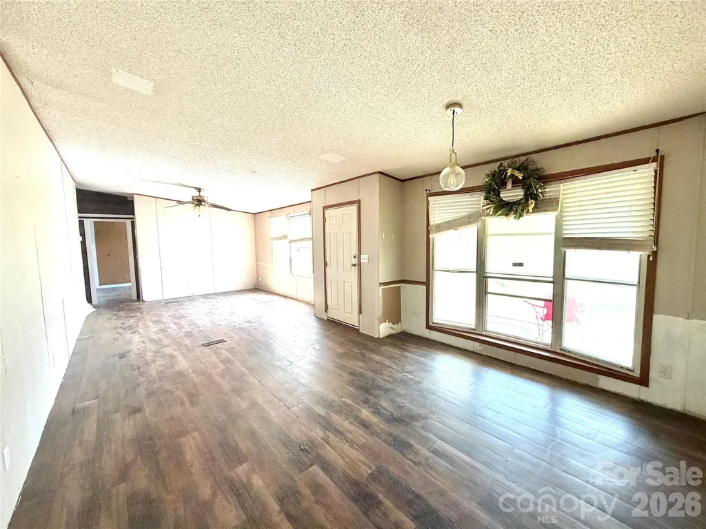 1050 Gold Mine Drive Catawba NC 28609