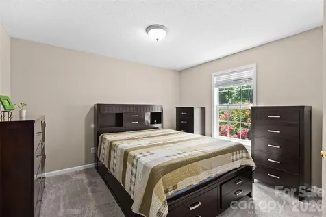 221 Timberline Ridge Court Winston Salem NC 27106