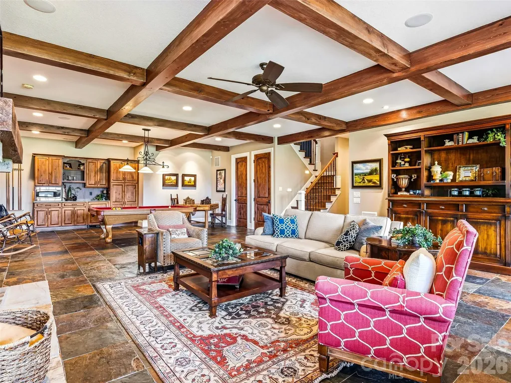 280 Walnut Hollow Road Brevard NC 28712