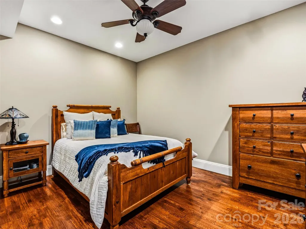 280 Walnut Hollow Road Brevard NC 28712