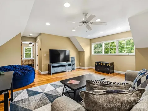 280 Walnut Hollow Road Brevard NC 28712