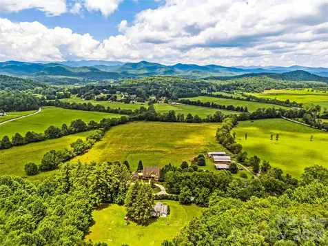 280 Walnut Hollow Road Brevard NC 28712