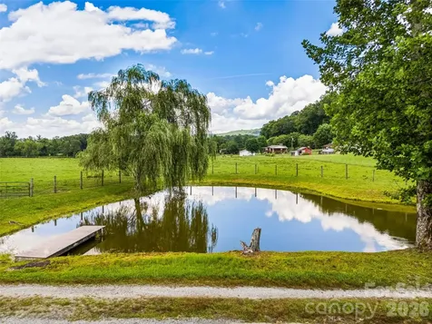 280 Walnut Hollow Road Brevard NC 28712
