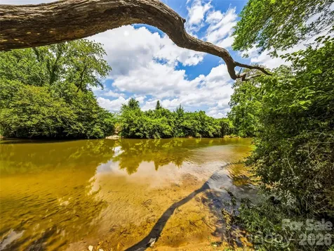 280 Walnut Hollow Road Brevard NC 28712